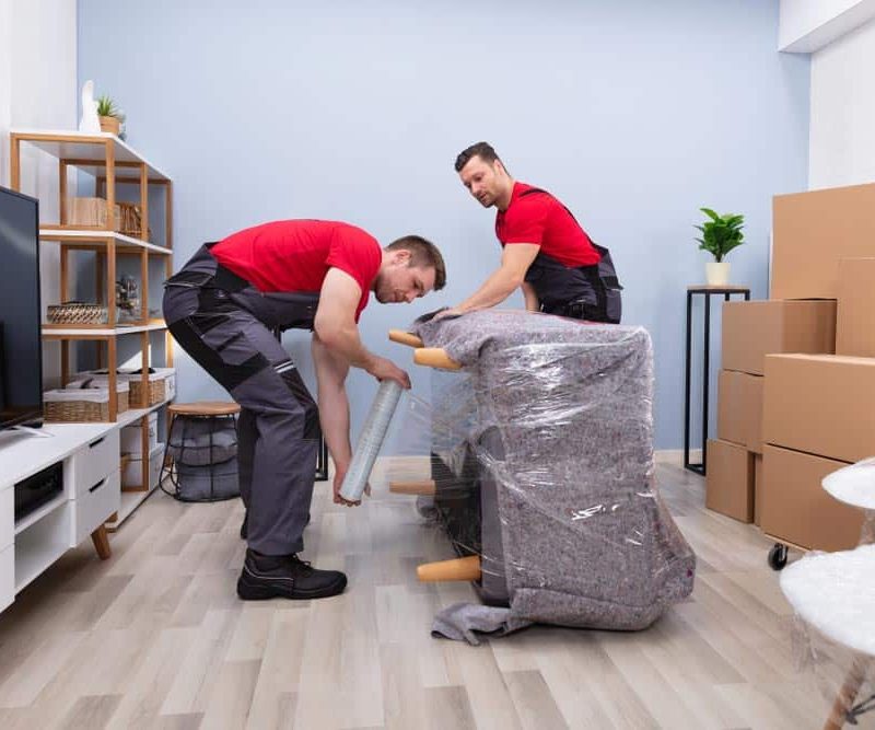 888 Removalist - Processional Worker doing packing
